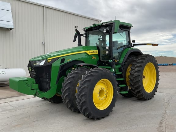2023 John Deere 8R 340 Equipment Image0