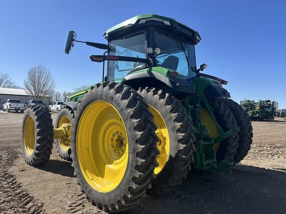 Image of John Deere 8R 340 equipment image 2