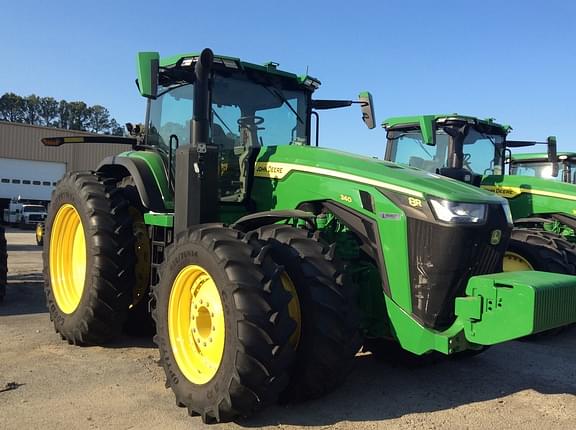 Image of John Deere 8R 340 Primary image
