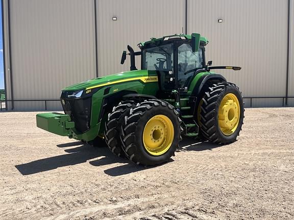 Image of John Deere 8R 340 Primary image