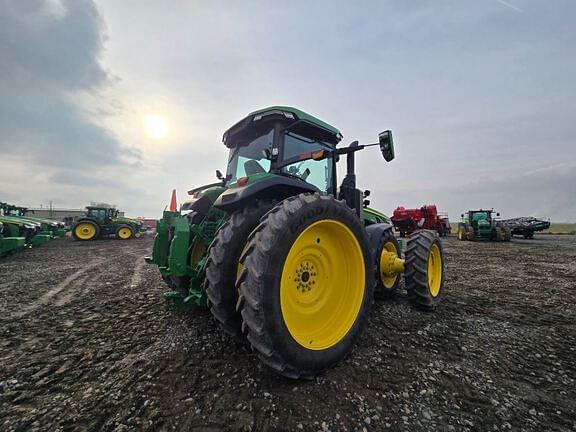 Image of John Deere 8R 340 equipment image 4