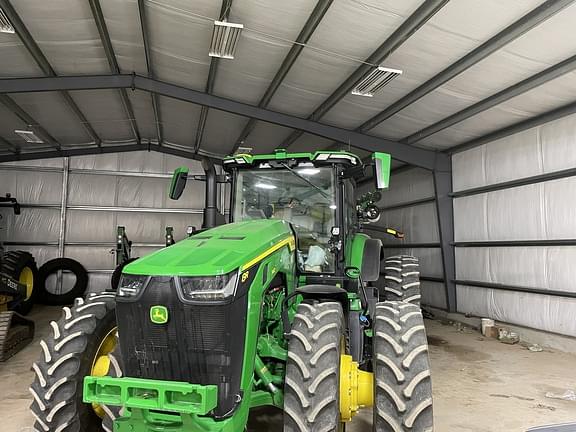 Image of John Deere 8R 340 equipment image 2