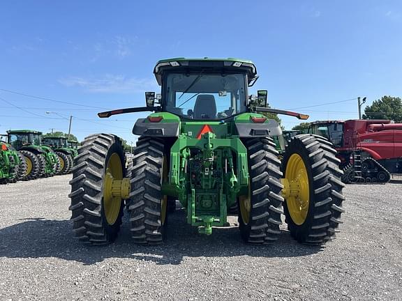 Image of John Deere 8R 340 equipment image 4