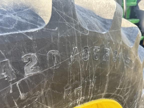 Image of John Deere 8R 340 equipment image 4