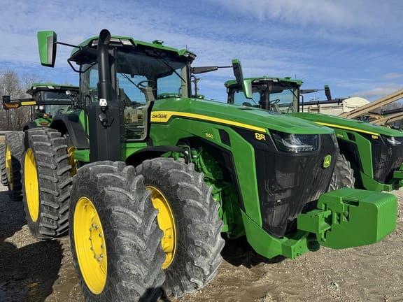 Main image John Deere 8R 340