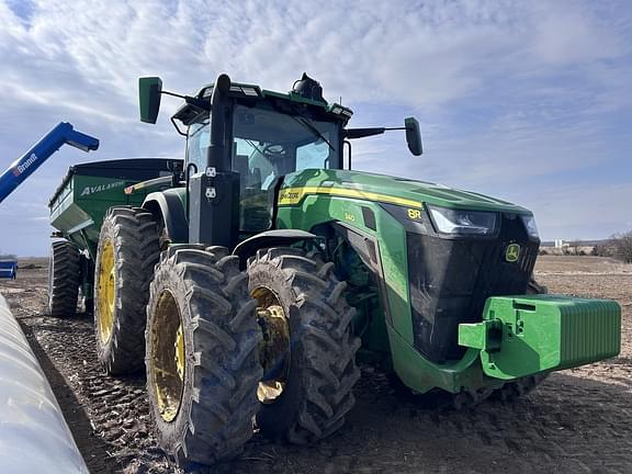 Image of John Deere 8R 340 Primary image