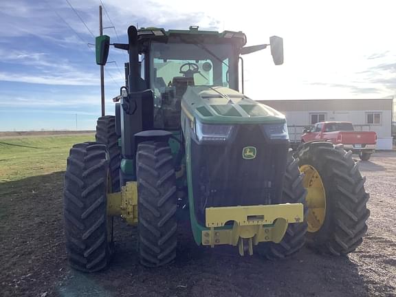 Image of John Deere 8R 340 equipment image 4