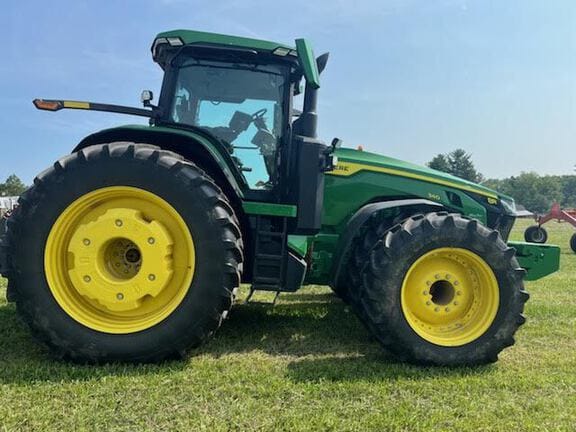 Main image John Deere 8R 340