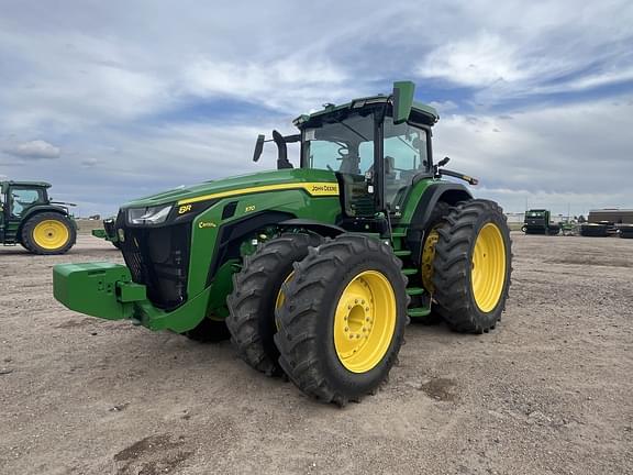 Image of John Deere 8R 340 equipment image 1