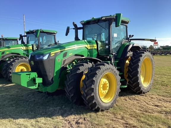 Image of John Deere 8R 340 equipment image 1