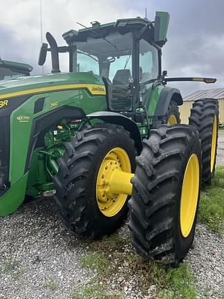 Image of John Deere 8R 340 equipment image 2