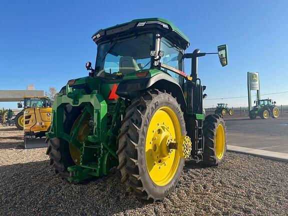 Image of John Deere 8R 340 equipment image 4