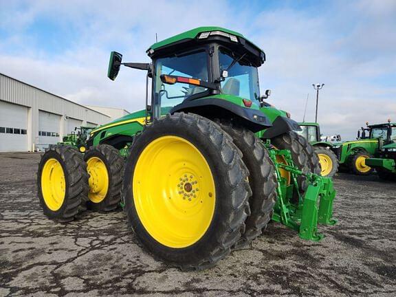 Image of John Deere 8R 340 equipment image 2