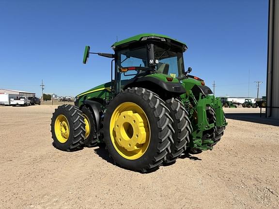 Image of John Deere 8R 340 equipment image 2