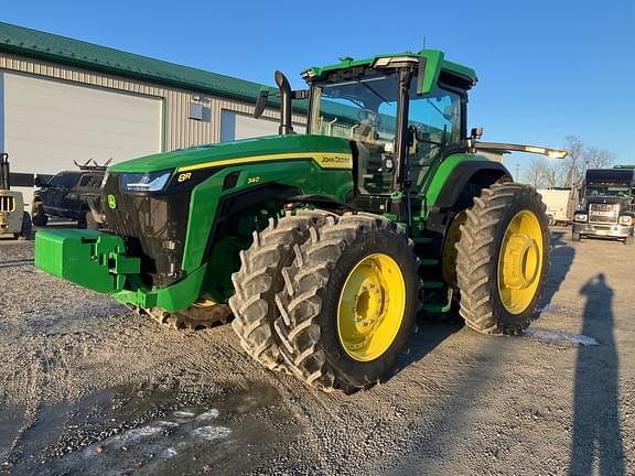 Image of John Deere 8R 340 Primary image