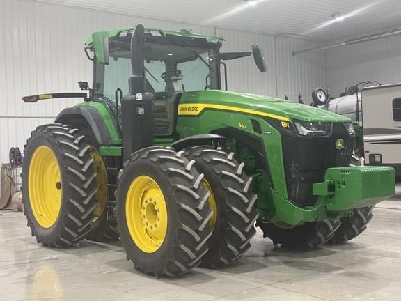 Image of John Deere 8R 340 Primary image