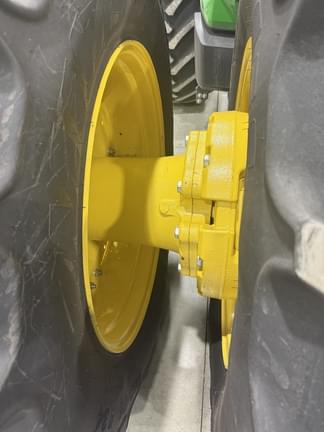 Image of John Deere 8R 340 equipment image 2