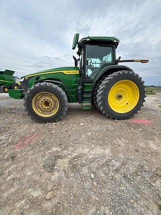 Image of John Deere 8R 340 equipment image 1