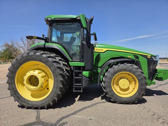 Image of John Deere 8R 340 equipment image 4