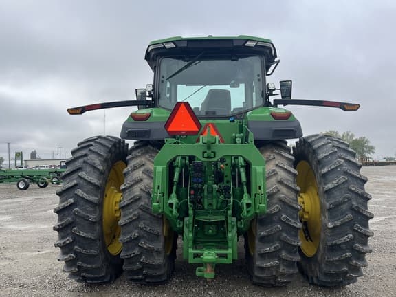 Image of John Deere 8R 340 equipment image 4