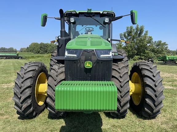 Image of John Deere 8R 340 equipment image 1