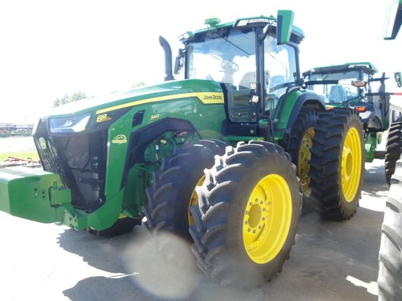 2023 John Deere 8R 340 Equipment Image0