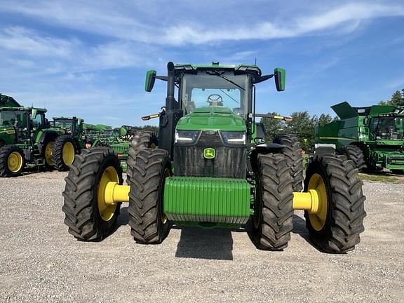 Image of John Deere 8R 340 equipment image 2