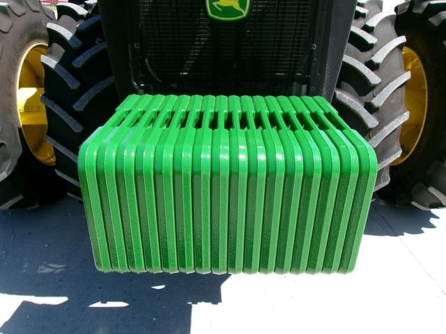 Image of John Deere 8R 340 equipment image 4