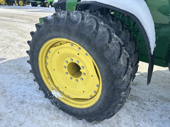 Image of John Deere 8R 340 equipment image 3