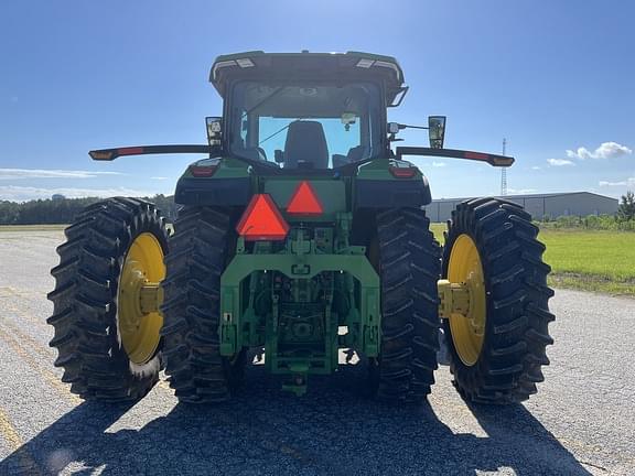 Image of John Deere 8R 340 equipment image 4