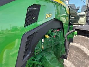 Main image John Deere 8R 340 10