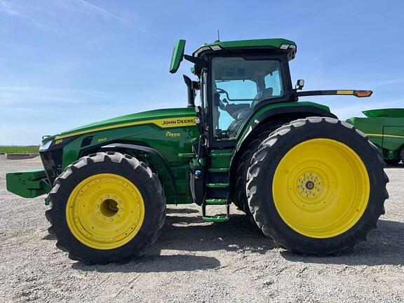 Image of John Deere 8R 340 equipment image 1