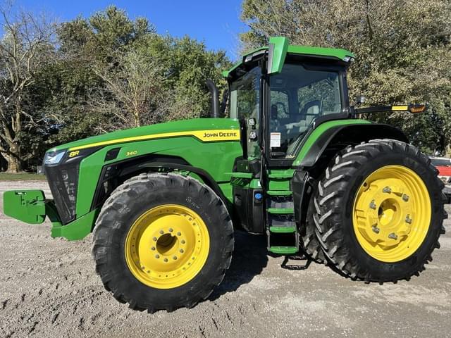 Image of John Deere 8R 340 equipment image 1