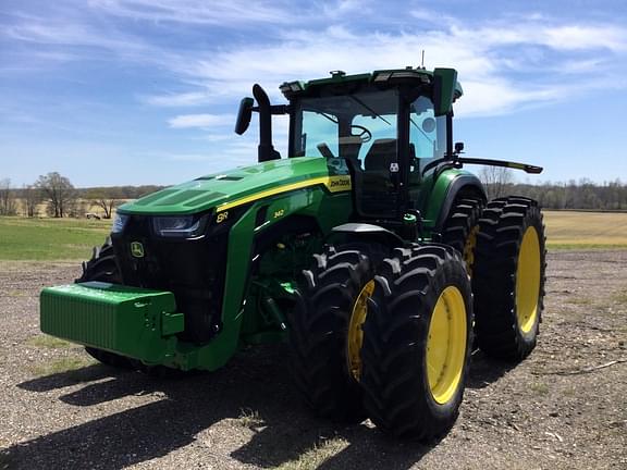 Image of John Deere 8R 340 equipment image 1