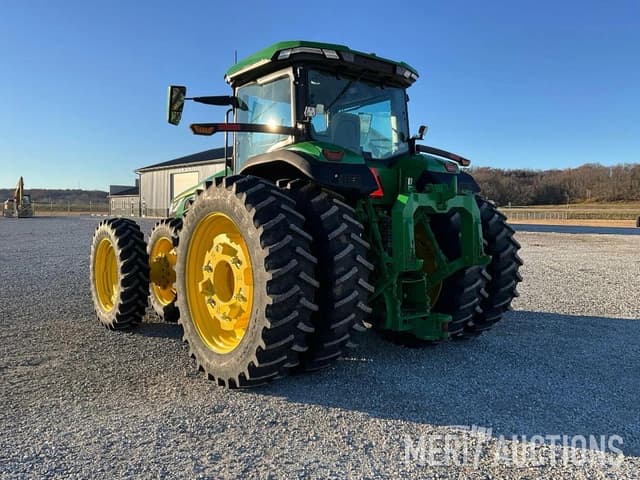 Image of John Deere 8R 340 equipment image 2