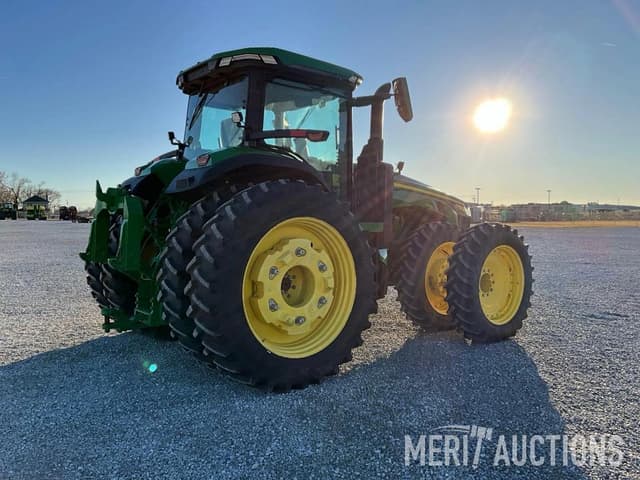 Image of John Deere 8R 340 equipment image 4