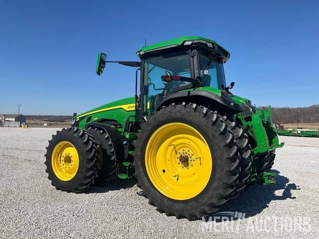 Image of John Deere 8R 340 equipment image 2