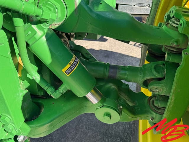 Image of John Deere 8R 340 equipment image 3