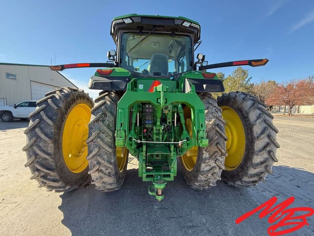 Image of John Deere 8R 340 equipment image 4