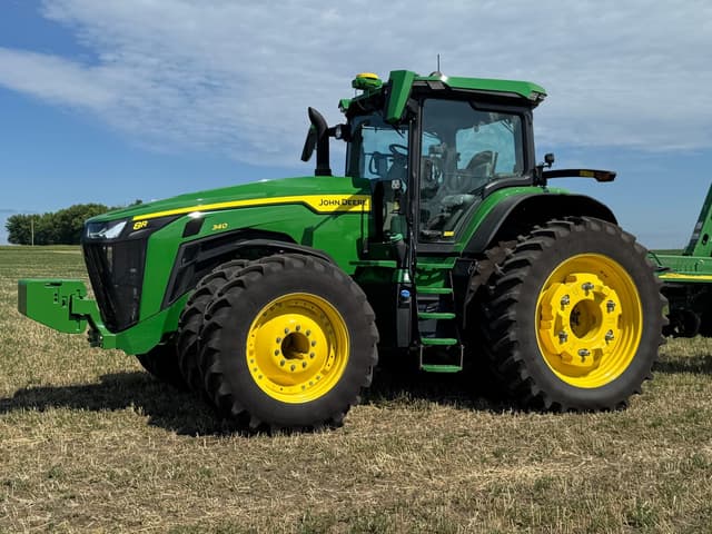 Image of John Deere 8R 340 equipment image 1