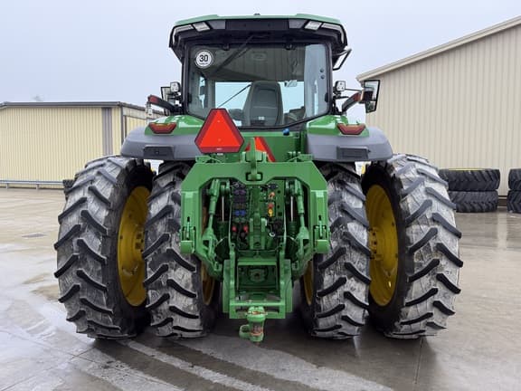 Image of John Deere 8R 370 equipment image 3
