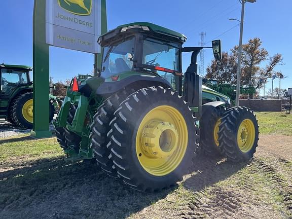 Image of John Deere 8R 370 equipment image 3