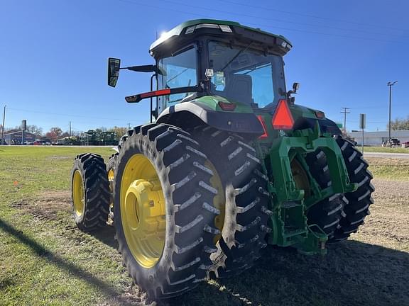 Image of John Deere 8R 370 equipment image 4