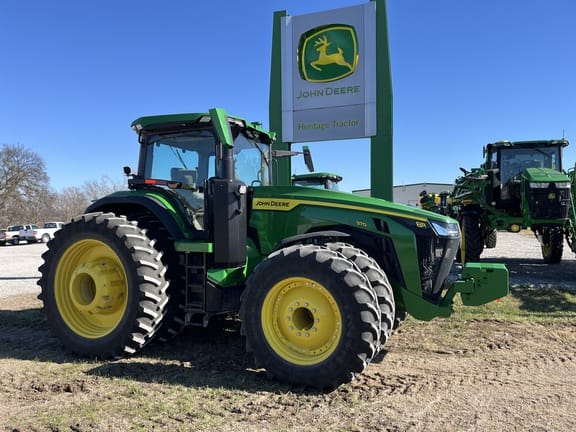 2023 John Deere 8R 370 Equipment Image0
