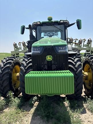 Image of John Deere 8R 370 equipment image 2