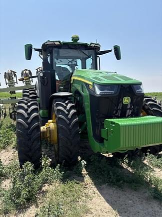 Image of John Deere 8R 370 equipment image 1