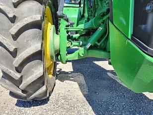 Main image John Deere 8R 370 9