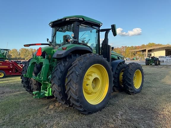 Image of John Deere 8R 370 equipment image 4