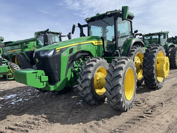 Image of John Deere 8R 370 equipment image 3