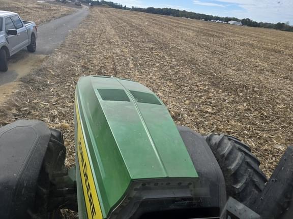 Image of John Deere 8R 370 equipment image 3